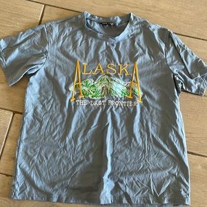 blue shein tshirt. NEW CONDITION